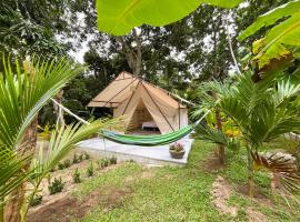 Glamping Jazayma Dentro del Parque Tayrona, hotel v destinaci El Zaino