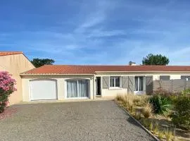 **Maison 3 pièces avec jardin à 350m du bord de mer - Wifi, terrasse, parking** - FR-1-231-220
