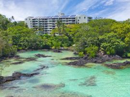 Ocean view Mauna Loa Shores Kai Ekahi #201 next to Carlsmith Beach Park Hilo HI, hotel na may pool sa Hilo