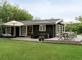Classic Vejby Home With Light, Calm And Nature