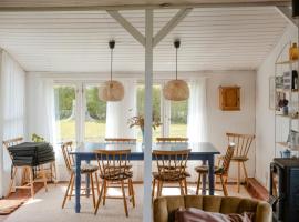 Peacefulness In A Traditional Home In Øster Hurup, готель у місті Hadsund