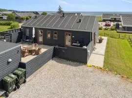 Beautiful Home In As Vig, 100 M From The Beach