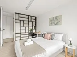 Relaxed Queen Room - Serene Spot at Pymble - Shared Bathroom