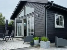 Charming Cabin With Archipelago Views In Sogn