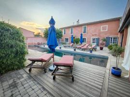 Le Mas de Gleyzes - Charme Authentique & Détente avec Piscine