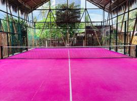 Padel and Palms Villas, Hotel in General Luna