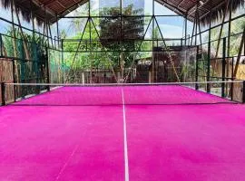 Padel and Palms Villas