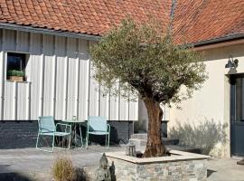 Les Oliviers, hotel v destinaci Chériennes