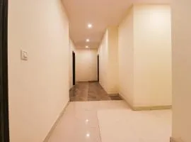 Hotel O Rohini Sector 18 Metro Station Formerly Mohit Plaza