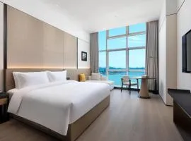 Days Hotel by Wyndham Shantou Zhugang