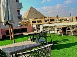 Beko pyramids inn