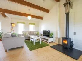 Eddington Lodge