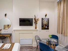 Hyde Park Superior Apartments