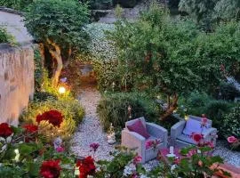 Monica appartamento con giardino al Ponte Vecchio