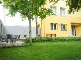 Hostel AKSU