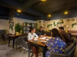 The Hosteller Bangalore, Indiranagar