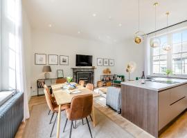 Upstairs - Uk43928, Hotel in Clitheroe