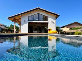 Villa Christelle, hotel v destinácii Soustons