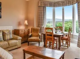Lakeland Villa