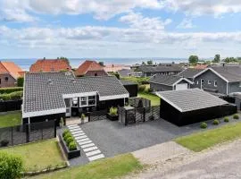 Amazing Home In Sjølund With Kitchen