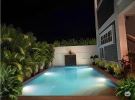 The Elite Inn, hotel in Mahabalipuram