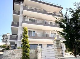 Golden Berden Boutique Apart-Hotel, hotel v destinaci Çukë