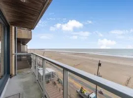 Luxury 2-bedroom apartment with stunning sea view T207