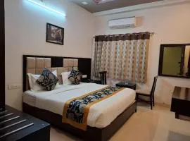 Hotel The Palace View