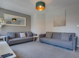 Spacious & Stylish 5BR Townhouse - Free Parking, hotel v destinaci Manor