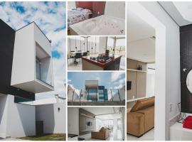 Suite Luxo com Piscina Privativa e Jacuzzi, Hotel in Nazaré Paulista