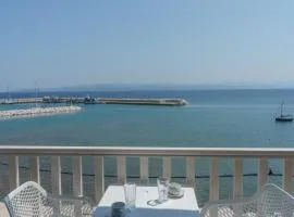 Archontiko Seaside Hotel