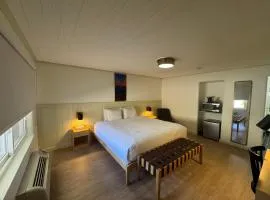 Pikes Peak Inn