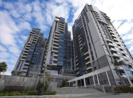 Jamila Home - Aeon Towers - 704 - Mall of Arabia -Zayed, hotel s baz&eacute;nom v destin&aacute;cii Sheikh Zayed