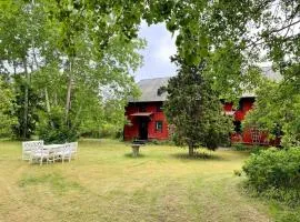 Barn Retreat in the Heart of Gotland