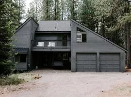 Next To Glaze Meadow, Cute, With Many Amenities!