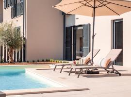 Andrea Deluxe Apartment with Pool, place to stay in Mali Lošinj