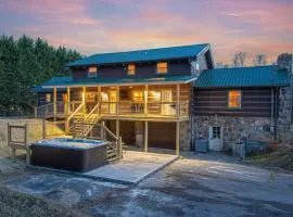 Smokies Getaway with Fire Pit Game Room & Hot Tub