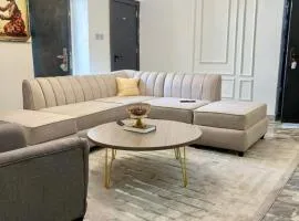 Whitehouse apartment