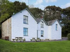 Rhiw Farmhouse