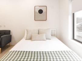 Urban Studio in Metro Meriden with Pool & Fitness, hotell sihtkohas Meriden