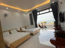 Oyster Homestay