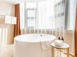 Vienna Hotel Shaanxi Xianyang Huitong China Square, hotel v destinaci Xianyang