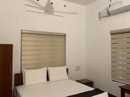Mcday serviced villa, hotel v destinaci Varkala