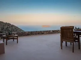 Agnanti Mountain & Sea Hideaway