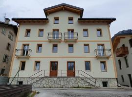 Tre Cime Apartments - monolocali, hotel v destinaci Auronzo di Cadore