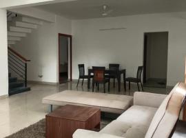 PUSHPAM RANCHES and RESORT, hotel v destinaci Hosur
