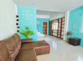 Spacious 2 bedroom house in Hin Kong, pet-friendly hotel in Hinkong