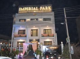 Hotel Imperial Park Sector 45, ξενοδοχείο που δέχεται κατοικίδια σε Γκουργκάον