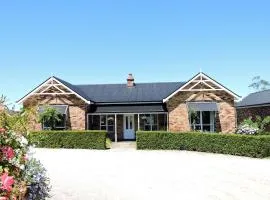 Hazelcreek Cottages