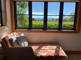 Dara Vineyard Cottage